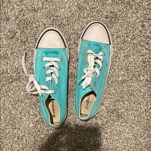 Airwalk Women's Sneakers - Turquoise and White